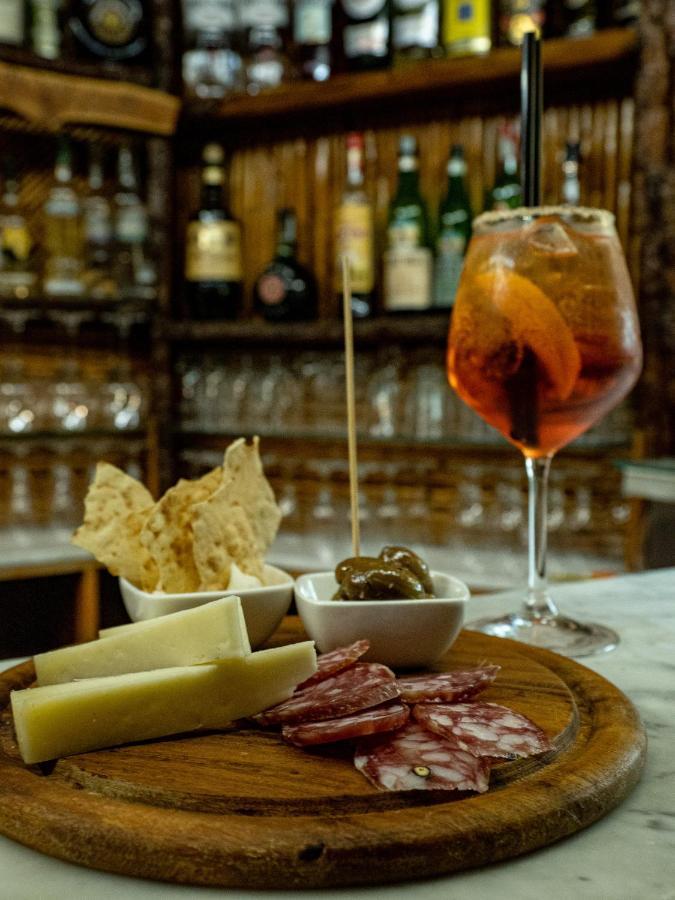Albergo Ristorante Locanda Rosella Giba Екстер'єр фото